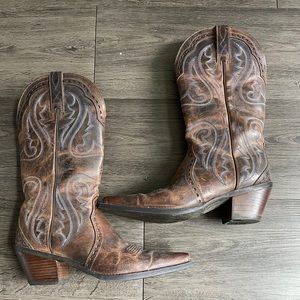 Never Worn Ariat Cowboy boots